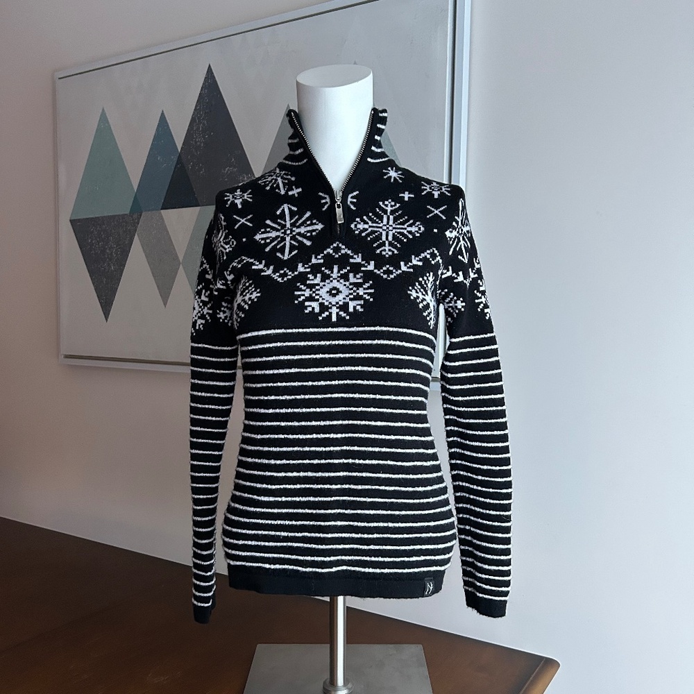 Neve⎪Wool Pullover Sweater In Size S.